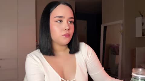 Snapshot of lola_razee chatting on 07-12-26, 12:01 lola_razee online show from 07-12-26, 12:01