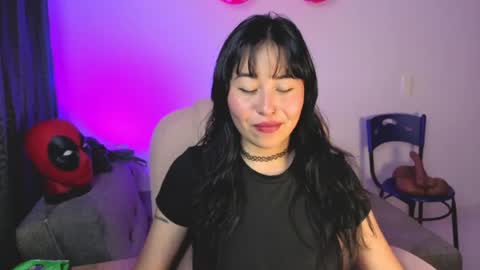 Lola online show from 07-04-26, 12:06
