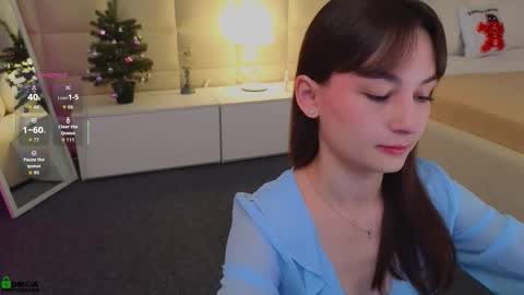 Lola online show from 12-21-25, 01:35