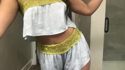 lolaskyyy159395 online show from 02-03-26, 02:32