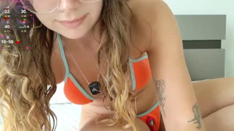 Snapshot of lolatheangel chatting on 03-30-26, 02:45 Lolatheangel online show from 03-30-26, 02:45