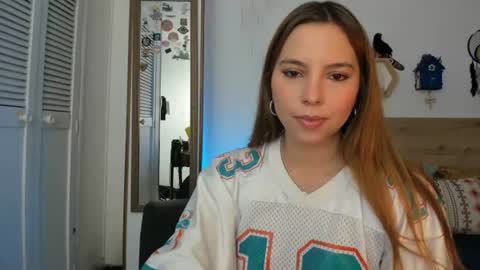 Lola doll online show from 07-21-26, 07:27