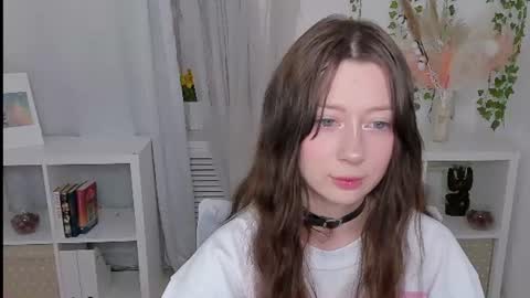 Lolly   online show from 07-31-26, 02:27