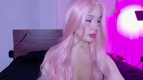 Kari online show from 06-14-26, 07:54