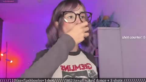 Snapshot of lonelly_lolly98 chatting on 06-24-26, 12:42 SABRINA online show from 06-24-26, 12:42