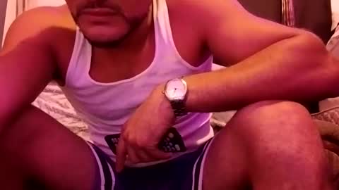 lookhim25 online show from 04-11-26, 06:07