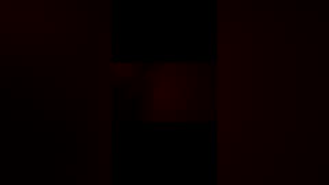 Snapshot of lookingforfun29 chatting on 04-15-26, 10:43 Lazylion online show from 04-15-26, 10:43