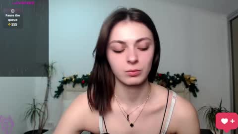 Lora online show from 12-17-24, 04:43