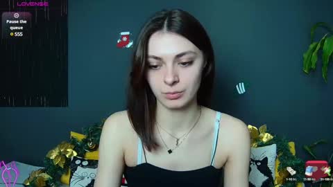 Lora online show from 12-26-24, 07:56