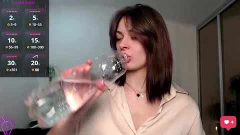 Lora online show from 01-06-25, 01:30