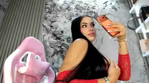 Doll Queen online show from 07-20-26, 06:10