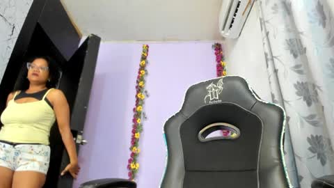 Lorena Parlove online show from 03-31-26, 12:38