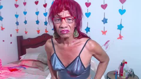Lorena Capelli online show from 05-17-26, 12:41