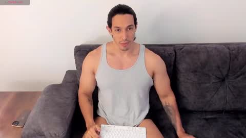 Snapshot of lorenzo_ferrec chatting on 07-26-26, 10:49 Lorenzo F online show from 07-26-26, 10:49
