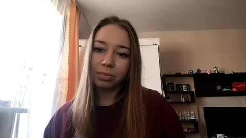 Bella online show from 04-17-26, 10:18