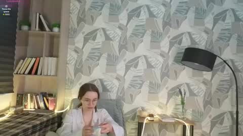lorettedarsi online show from 05-22-26, 01:02