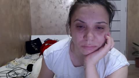 LorraGrey online show from 04-05-26, 08:17