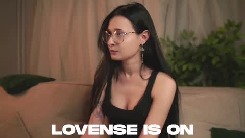 Snapshot of lost_mymind chatting on 02-08-26, 12:08 Jess online show from 02-08-26, 12:08