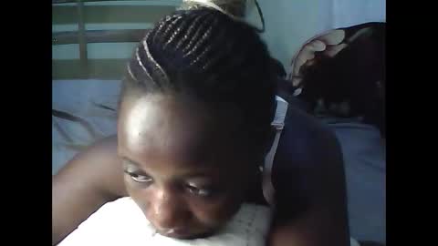 lotty_lavilla online show from 04-23-26, 07:05