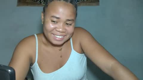 louane98 online show from 05-11-26, 04:04