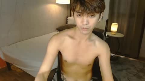 Snapshot of louieismy_name chatting on 01-02-25, 04:09 ignot ursh online show from 01-02-25, 04:09