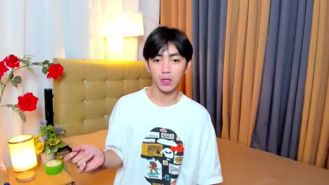 Snapshot of louieismy_name chatting on 11-22-25, 01:04 ignot ursh online show from 11-22-25, 01:04