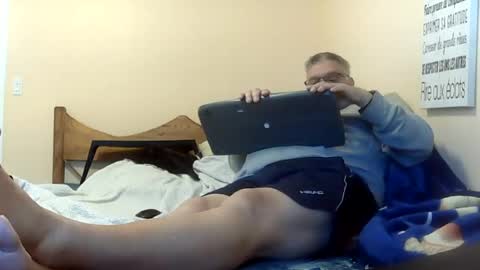 loumtl3 online show from 06-16-26, 11:46