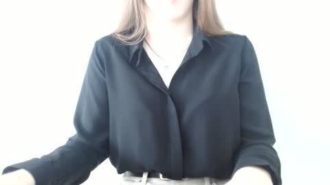 Snapshot of love_vivian chatting on 06-09-26, 10:05 Vivian online show from 06-09-26, 10:05