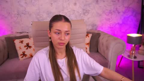 loveedove online show from 04-28-26, 06:18