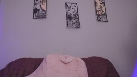 katalina   online show from 05-30-26, 03:25