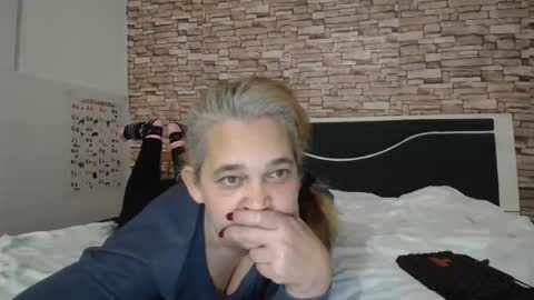 heaven online show from 11-29-25, 01:36