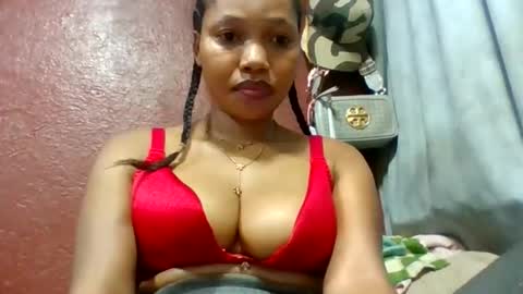 Snapshot of loveinlife750427 chatting on 06-08-26, 06:08 loveinlife750427 online show from 06-08-26, 06:08