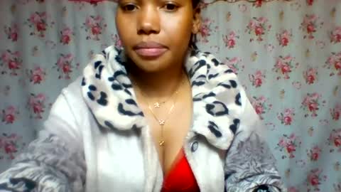 Snapshot of loveinlife750427 chatting on 07-15-26, 02:28 loveinlife750427 online show from 07-15-26, 02:28