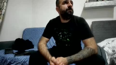 Snapshot of loveivat80 chatting on 11-20-25, 05:12 loveivat80 online show from 11-20-25, 05:12