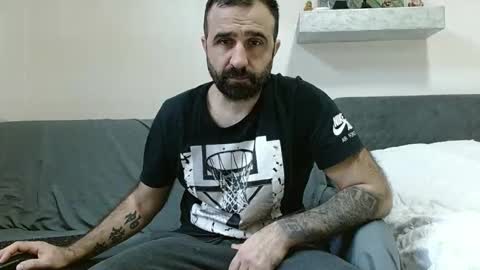 Snapshot of loveivat80 chatting on 02-16-26, 06:20 loveivat80 online show from 02-16-26, 06:20