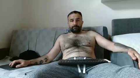 Snapshot of loveivat80 chatting on 04-22-26, 05:21 loveivat80 online show from 04-22-26, 05:21