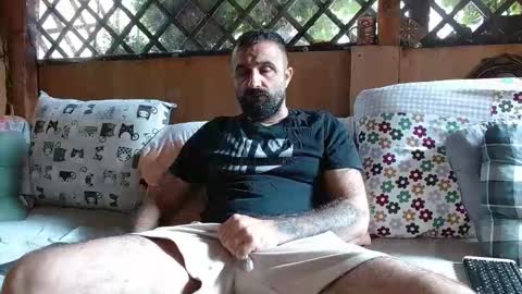 Snapshot of loveivat80 chatting on 05-28-26, 06:00 loveivat80 online show from 05-28-26, 06:00