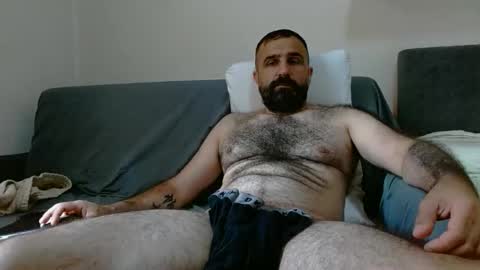 Snapshot of loveivat80 chatting on 05-30-26, 06:21 loveivat80 online show from 05-30-26, 06:21