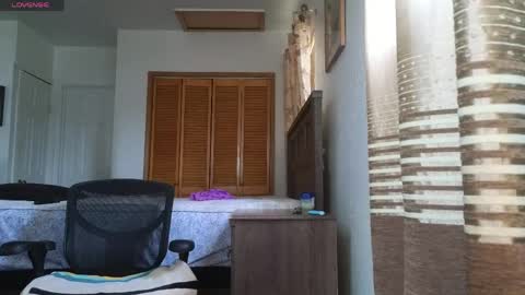 Snapshot of lovelace390 chatting on 04-18-26, 10:54 Amber online show from 04-18-26, 10:54