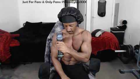 Snapshot of loveleexd21 chatting on 03-25-26, 03:07 loveleexd21 online show from 03-25-26, 03:07