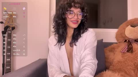 Snapshot of lovely_allys chatting on 01-09-26, 02:25 Allyson 3 online show from 01-09-26, 02:25