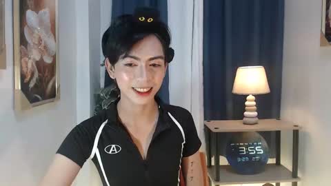 Snapshot of lovely_alwina chatting on 03-23-26, 07:56 alwina online show from 03-23-26, 07:56