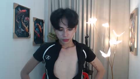 Snapshot of lovely_alwina chatting on 03-25-26, 04:46 alwina online show from 03-25-26, 04:46