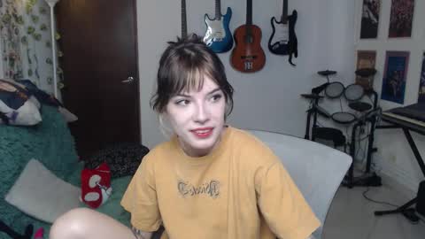 Cassie online show from 11-09-25, 09:46