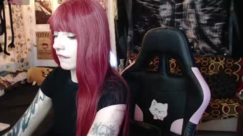 Snapshot of lovely_cass chatting on 07-02-26, 06:41 Cassie online show from 07-02-26, 06:41