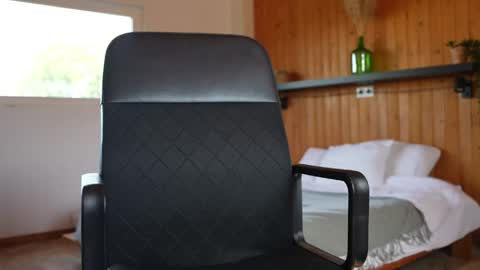 Natasha - IG  online show from 04-19-26, 03:22