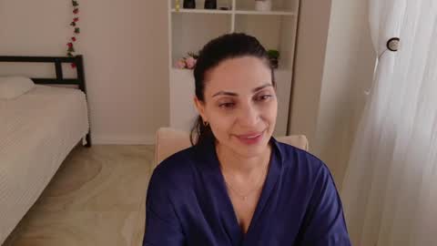 Beatrice online show from 04-08-26, 10:48