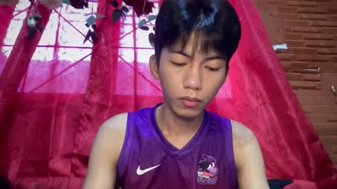 lovelyboy_jm online show from 05-13-26, 11:33