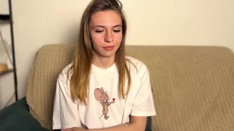 Kate only online show from 05-21-26, 04:14