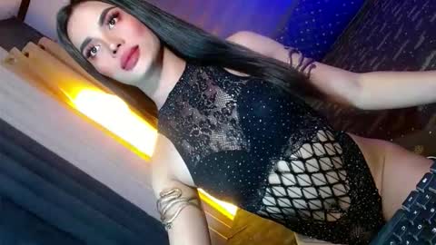 lovelymiss_shyna11 online show from 04-23-26, 08:02